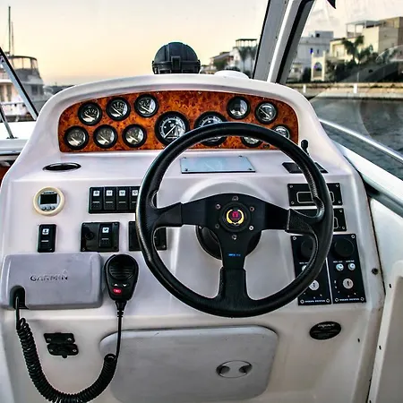 Úszó hotel Yacht Sella Ronda *