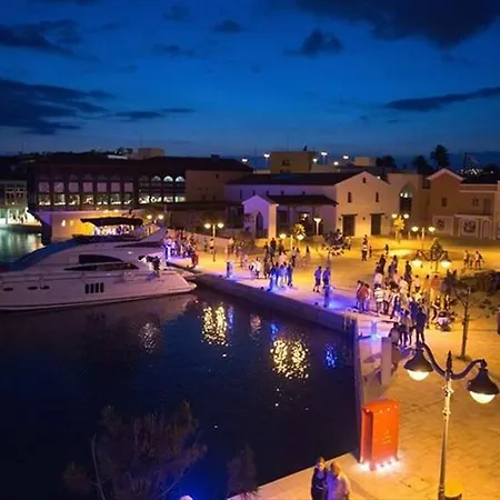 Úszó hotel Yacht Sella Ronda